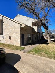 918 Spring Loop A, College Station, TX 77840