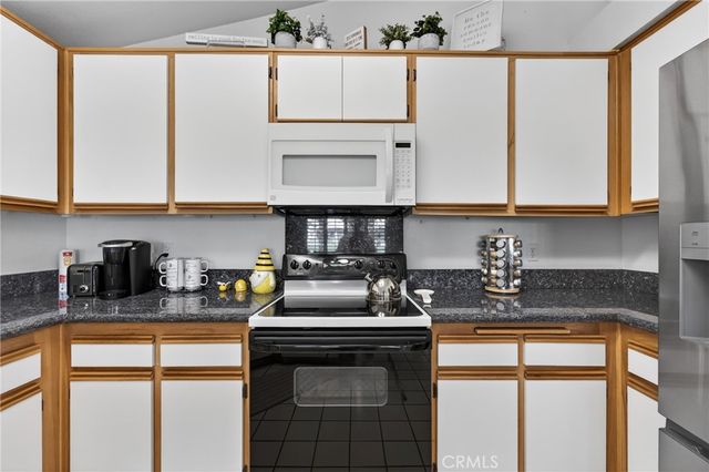 42705 Liolios Drive, Palm Desert, CA 92211