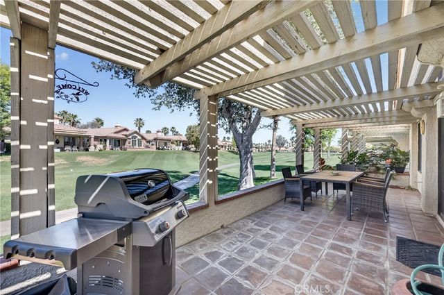 42705 Liolios Drive, Palm Desert, CA 92211