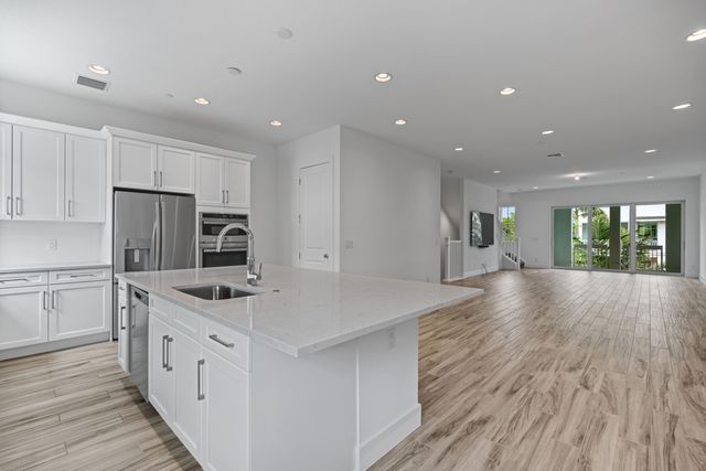 5210 Beckman Terrace, Palm Beach Gardens, FL 33418