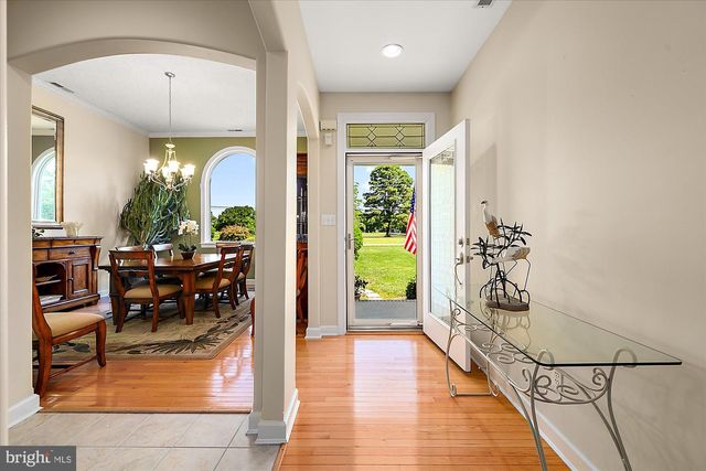 11530 COUNTRY CLUB DR, Berlin, MD 21811