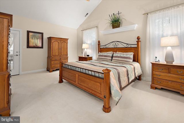 11530 COUNTRY CLUB DR, Berlin, MD 21811