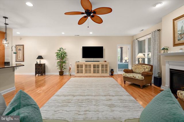 11530 COUNTRY CLUB DR, Berlin, MD 21811