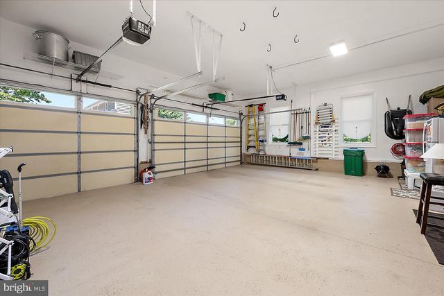 11530 COUNTRY CLUB DR, Berlin, MD 21811
