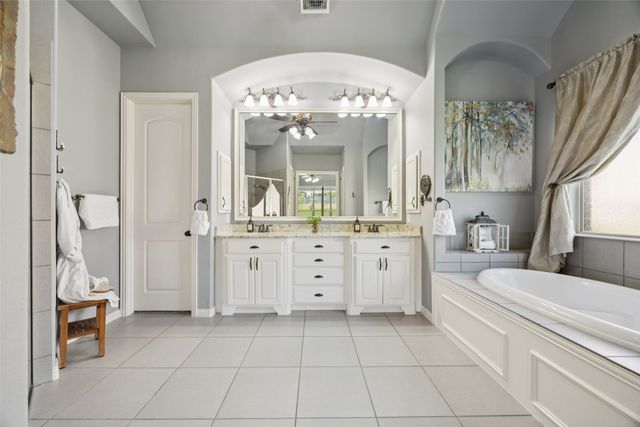 604 Amherst Drive, Rockwall, TX 75087