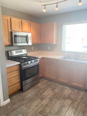 9016 Anacapa Avenue NW, Albuquerque, NM 87121