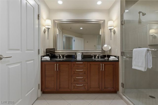 145 East Harmon Avenue 3201&3203, Las Vegas, NV 89109