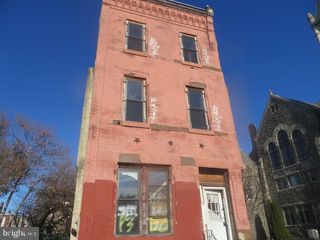 2033 W DIAMOND ST, Philadelphia, PA 19121