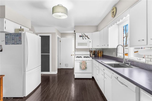 1785 Dodge Drive NW, Warren, OH 44485