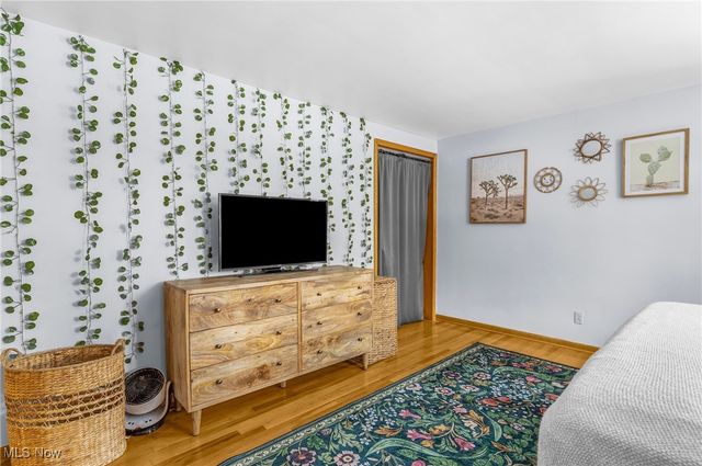 1785 Dodge Drive NW, Warren, OH 44485