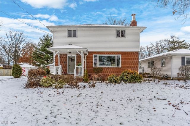 1785 Dodge Drive NW, Warren, OH 44485