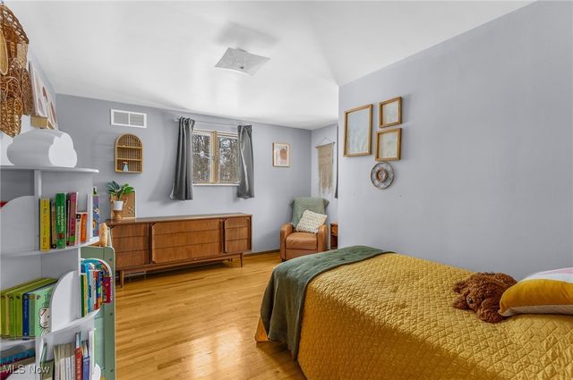 1785 Dodge Drive NW, Warren, OH 44485