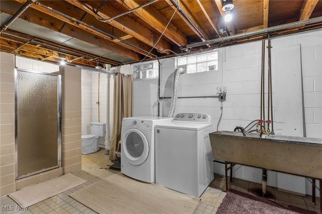 1785 Dodge Drive NW, Warren, OH 44485