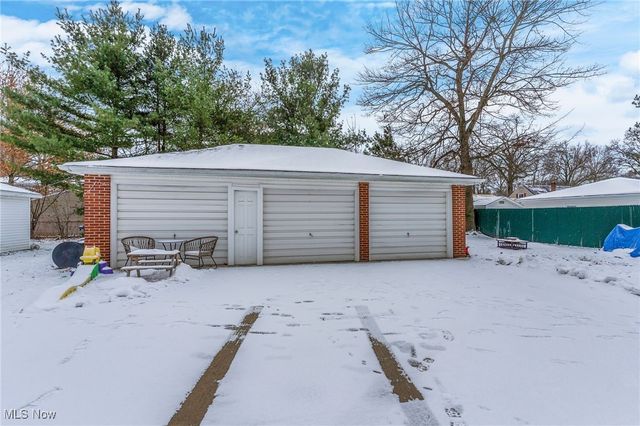 1785 Dodge Drive NW, Warren, OH 44485