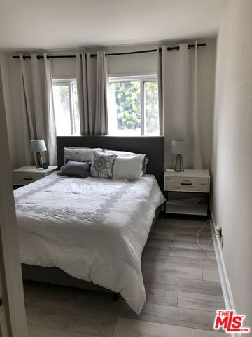 1114 23rd Street 3, Santa Monica, CA 90403