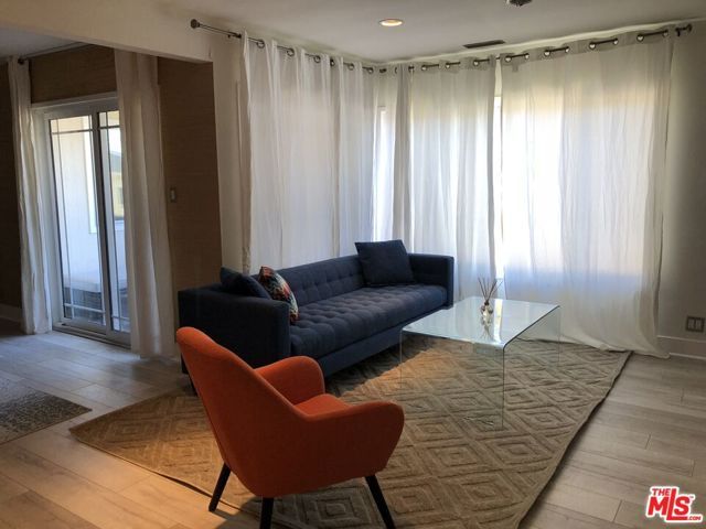 1114 23rd Street 3, Santa Monica, CA 90403