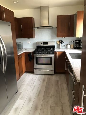 1114 23rd Street 3, Santa Monica, CA 90403