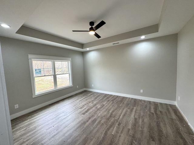 1203 Liberty Rd, Winchester, TN 37398