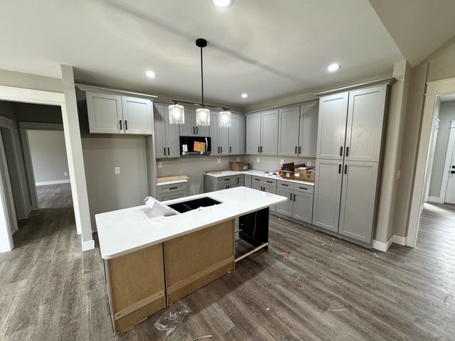 1203 Liberty Rd, Winchester, TN 37398