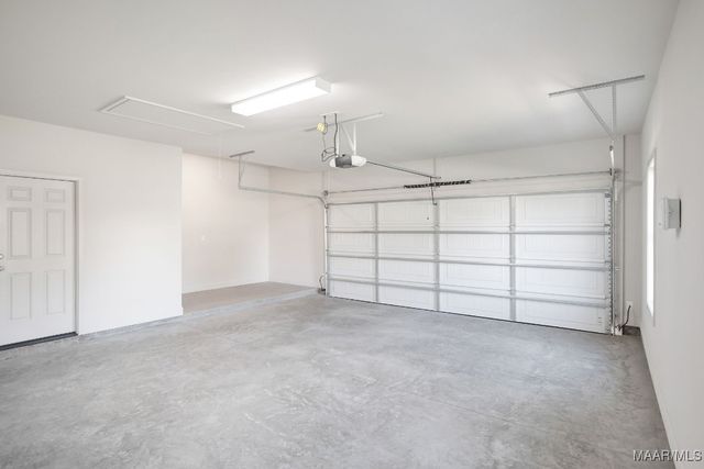 646 Cotton Terrace Loop, Deatsville, AL 36022