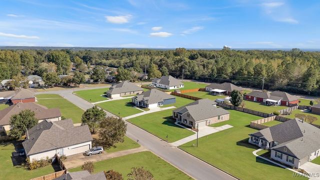 646 Cotton Terrace Loop, Deatsville, AL 36022