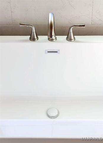 646 Cotton Terrace Loop, Deatsville, AL 36022