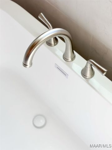 646 Cotton Terrace Loop, Deatsville, AL 36022