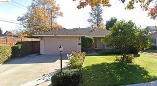 902 Tanager CT, Sunnyvale, CA 94087