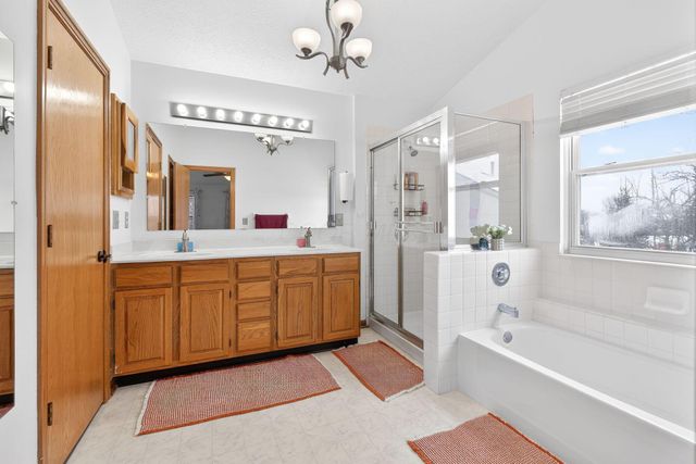 2921 Mondavi Lane, Hilliard, OH 43026