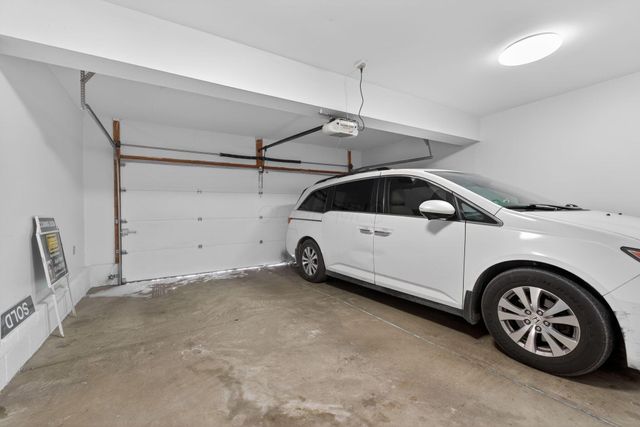 2921 Mondavi Lane, Hilliard, OH 43026