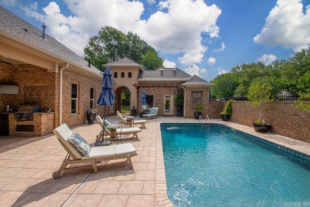 965 Chapel Hill Drive, Conway, AR 72034