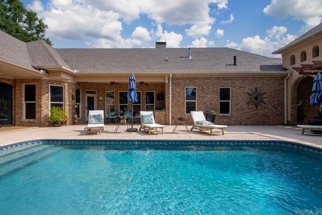 965 Chapel Hill Drive, Conway, AR 72034