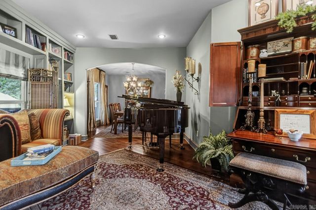 965 Chapel Hill Drive, Conway, AR 72034