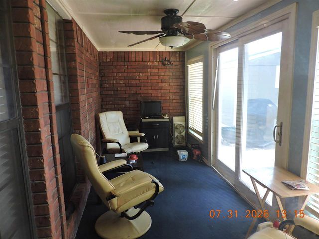 2204 SW 54th St, Lawton, OK 73505
