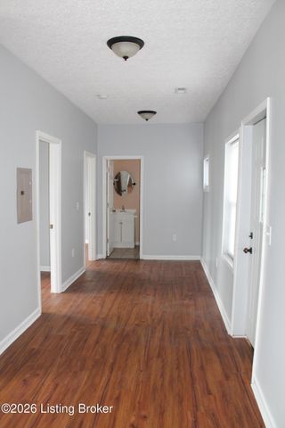 950 S Floyd St 202, Louisville, KY 40203