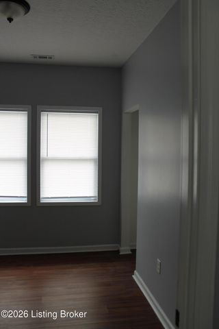 950 S Floyd St 202, Louisville, KY 40203