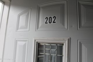 950 S Floyd St 202, Louisville, KY 40203