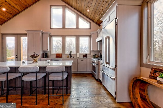 804 Settlers Ridge Road, Ellijay, GA 30540