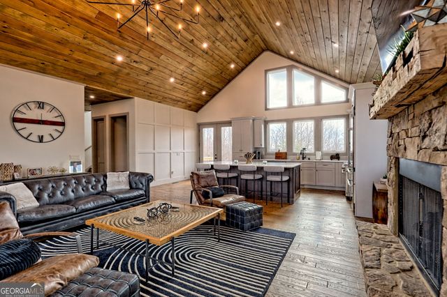 804 Settlers Ridge Road, Ellijay, GA 30540