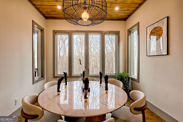 804 Settlers Ridge Road, Ellijay, GA 30540
