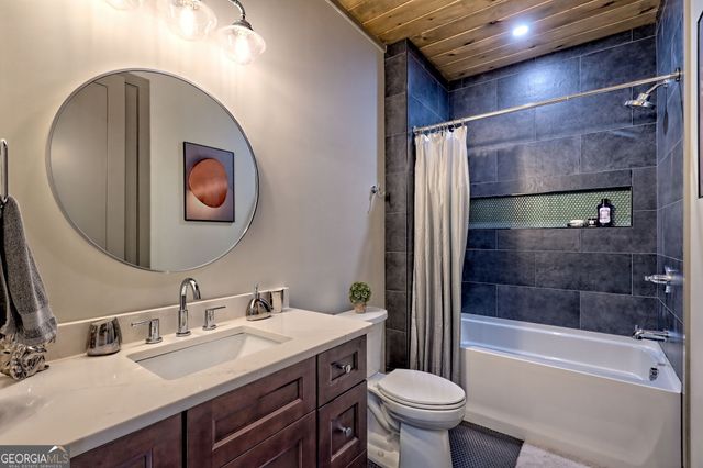 804 Settlers Ridge Road, Ellijay, GA 30540