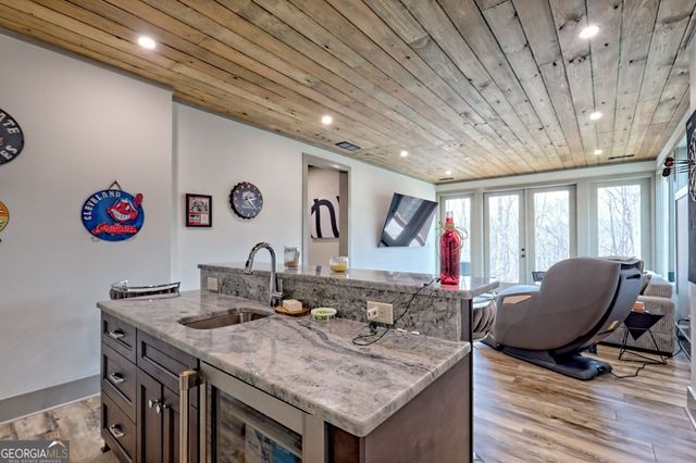 804 Settlers Ridge Road, Ellijay, GA 30540
