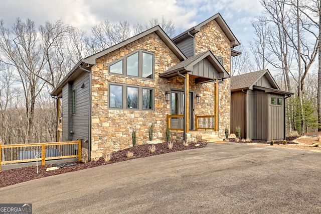 804 Settlers Ridge Road, Ellijay, GA 30540