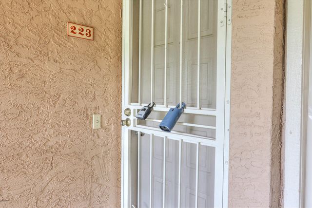 2146 W Isabella Avenue 223, Mesa, AZ 85202