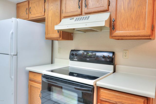 2146 W Isabella Avenue 223, Mesa, AZ 85202