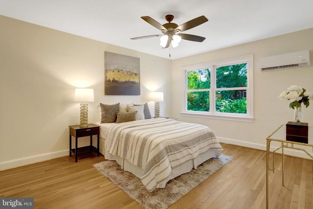 826 S ROYAL ST, Alexandria, VA 22314