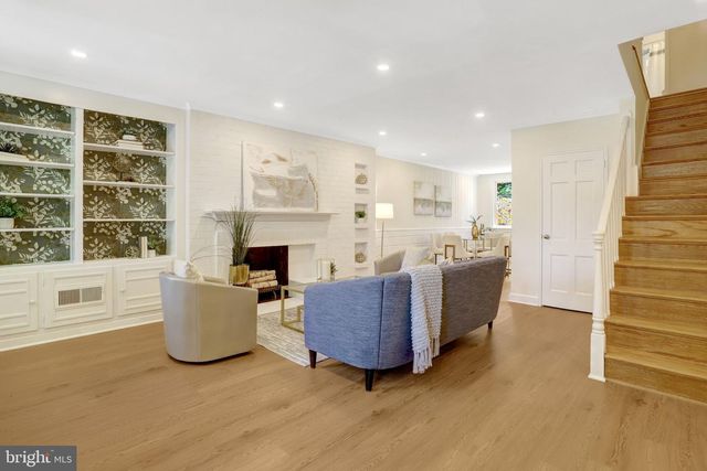 826 S ROYAL ST, Alexandria, VA 22314