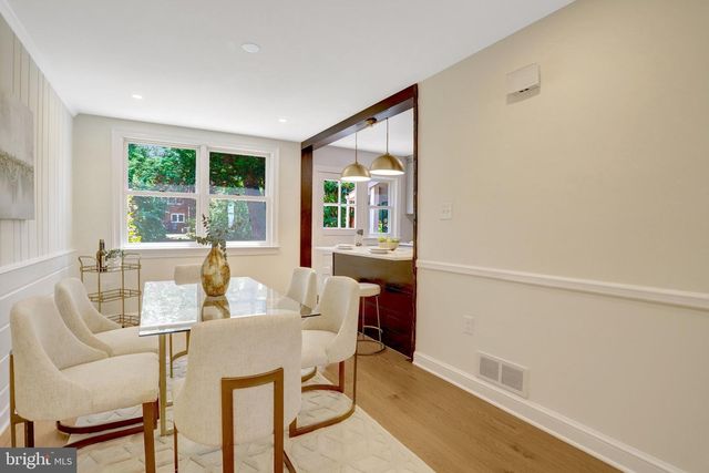 826 S ROYAL ST, Alexandria, VA 22314