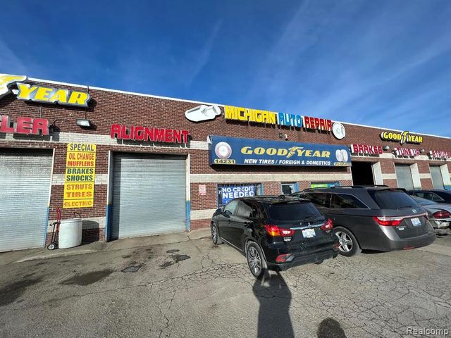 14201 Wyoming Street, Detroit, MI 48238