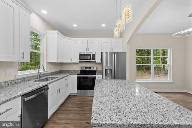113 LAUREL LN, Colonial Beach, VA 22443